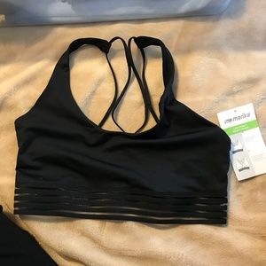 New Marika sports bra size M